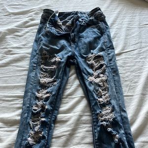 American Eagle Distressed Jeans